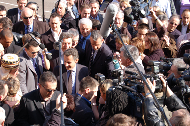 Sarkozy et les caméras, juste une histoire d’ascension (Photo Dahmane Soudani)