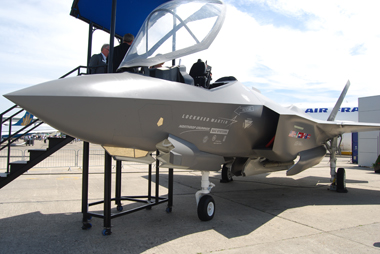 L’avion de combat F-22 Raptor renforce un arsenal déjà impressionnant (photo Dahmane Soudani)