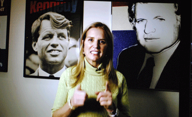 Kerry Kennedy : « des centaines d’hommes de femmes et de petite filles qui ont été emprisonnés, torturés… » (photo d’écran FRK)