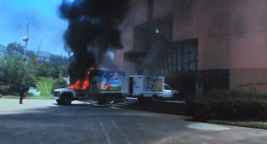 Voitures béliers incendiés (pht écran-DR)